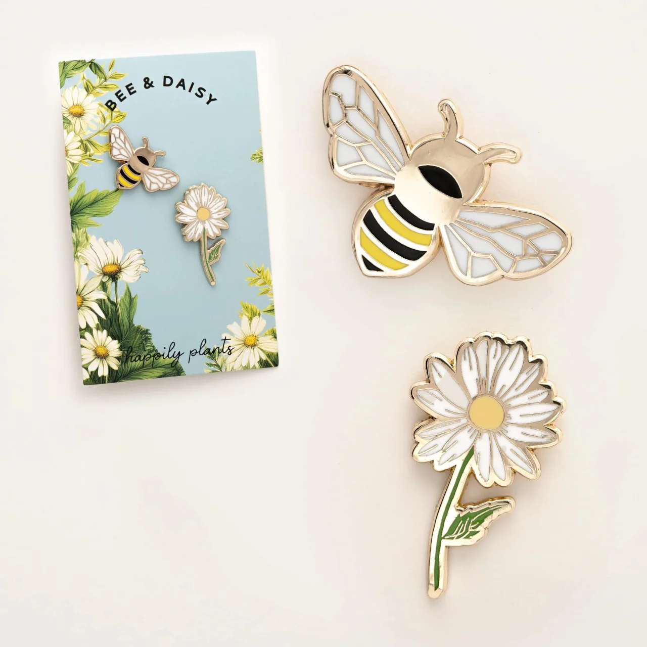 Bee & Daisy Pins Set - Image 3