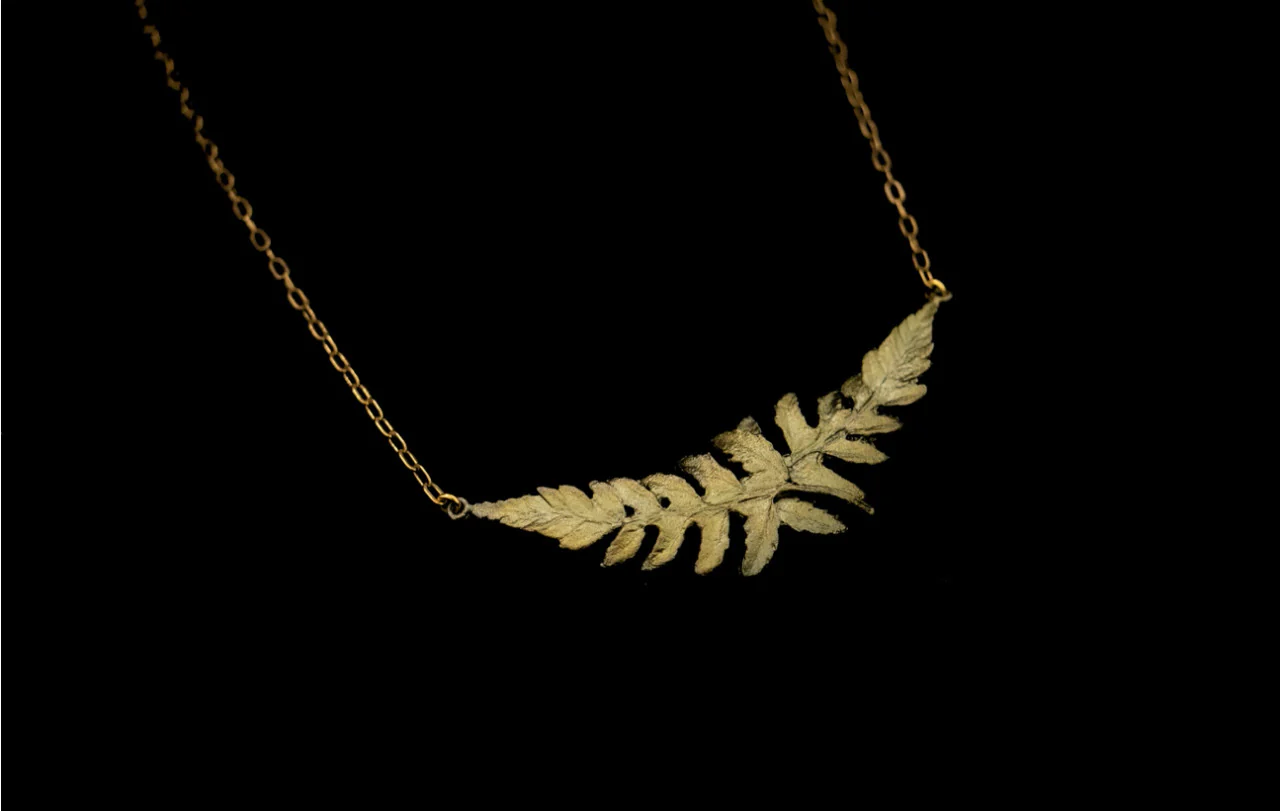 Dainty Fern Leaf Pendant - Image 3