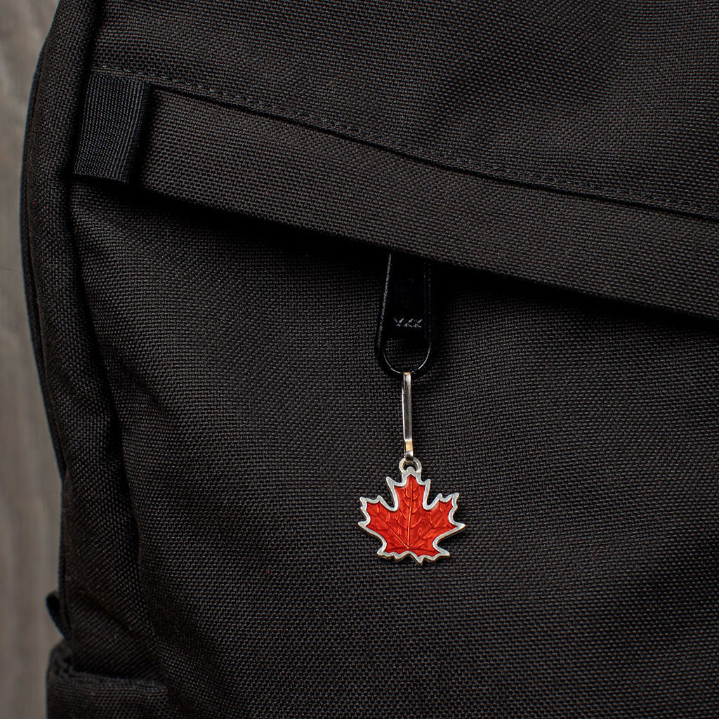 Fall Maple Leaf Zipper Pull - Image 4