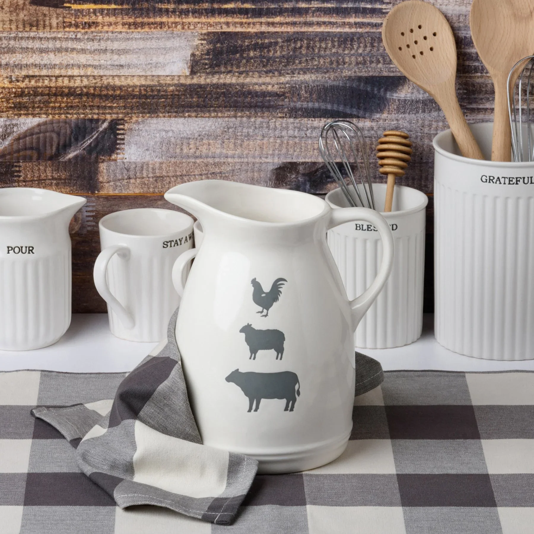 Farm Animals Pitcher - Image 2