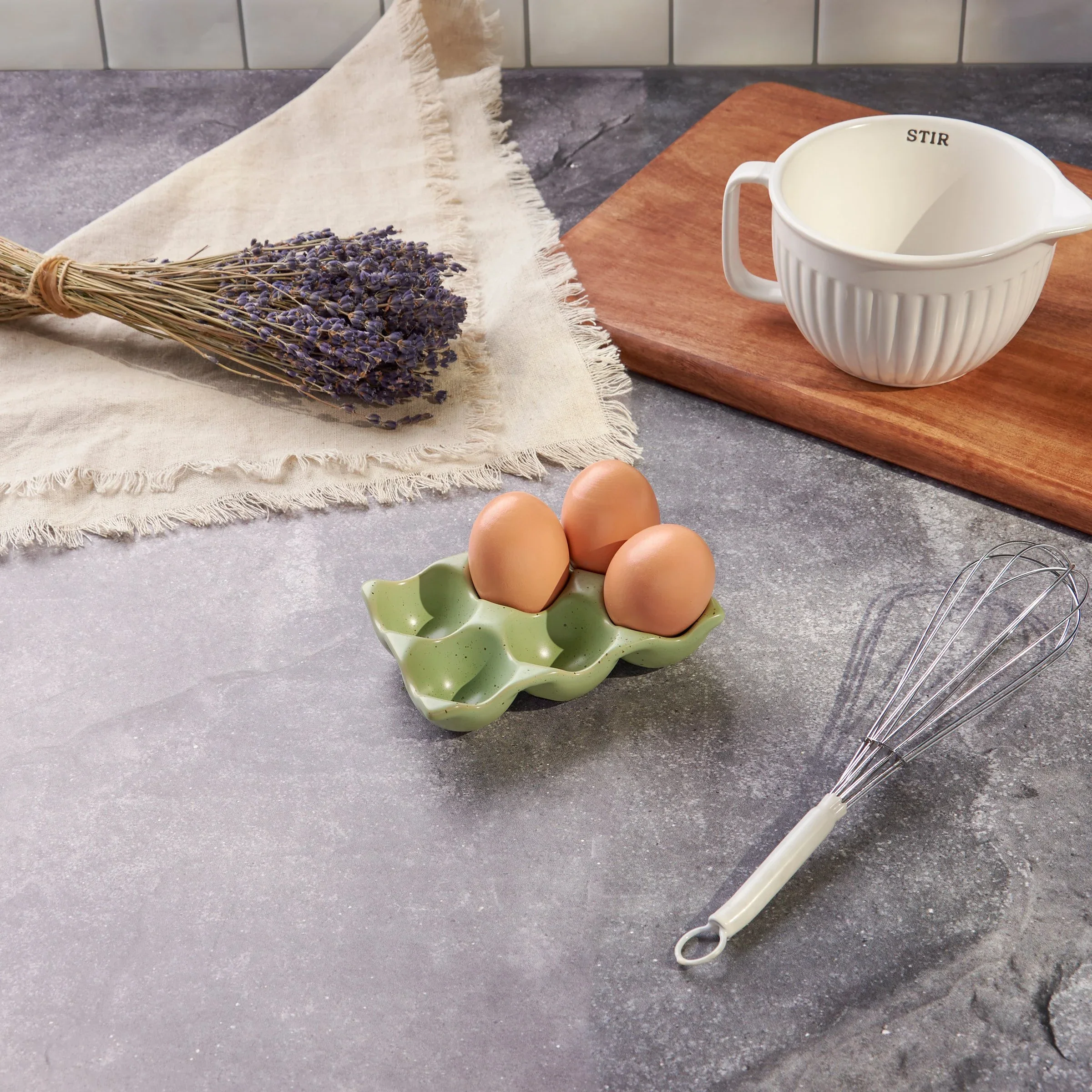 Farmhouse Egg Holder - Image 3