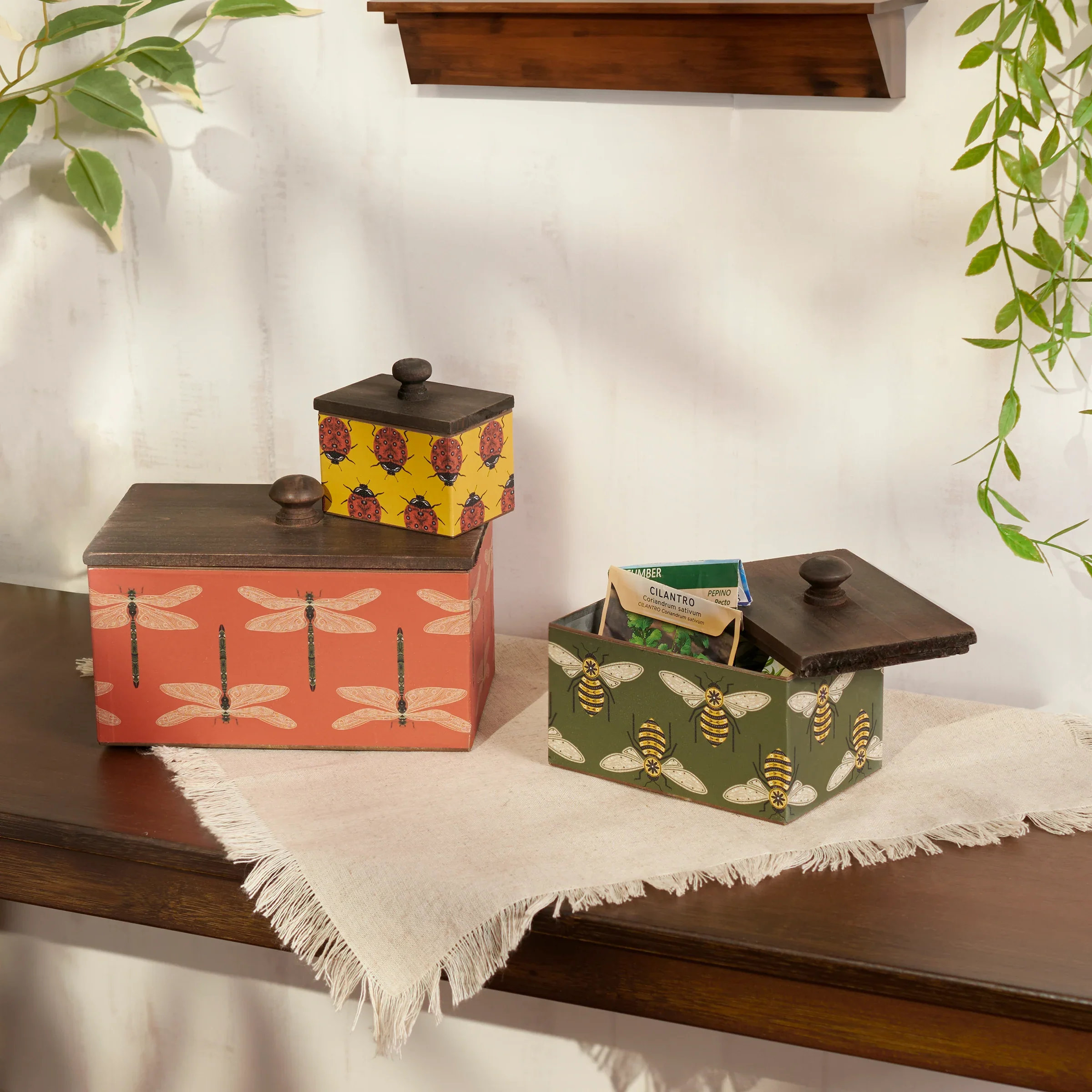 Garden Bug Bin Set - Image 2