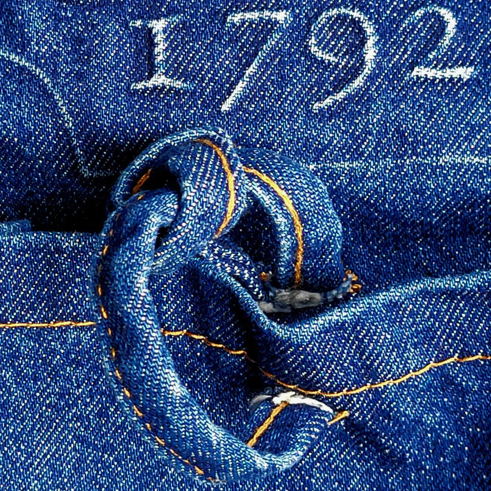 Harvest Gathering Apron - Almanac Embossed Logo - Image 5