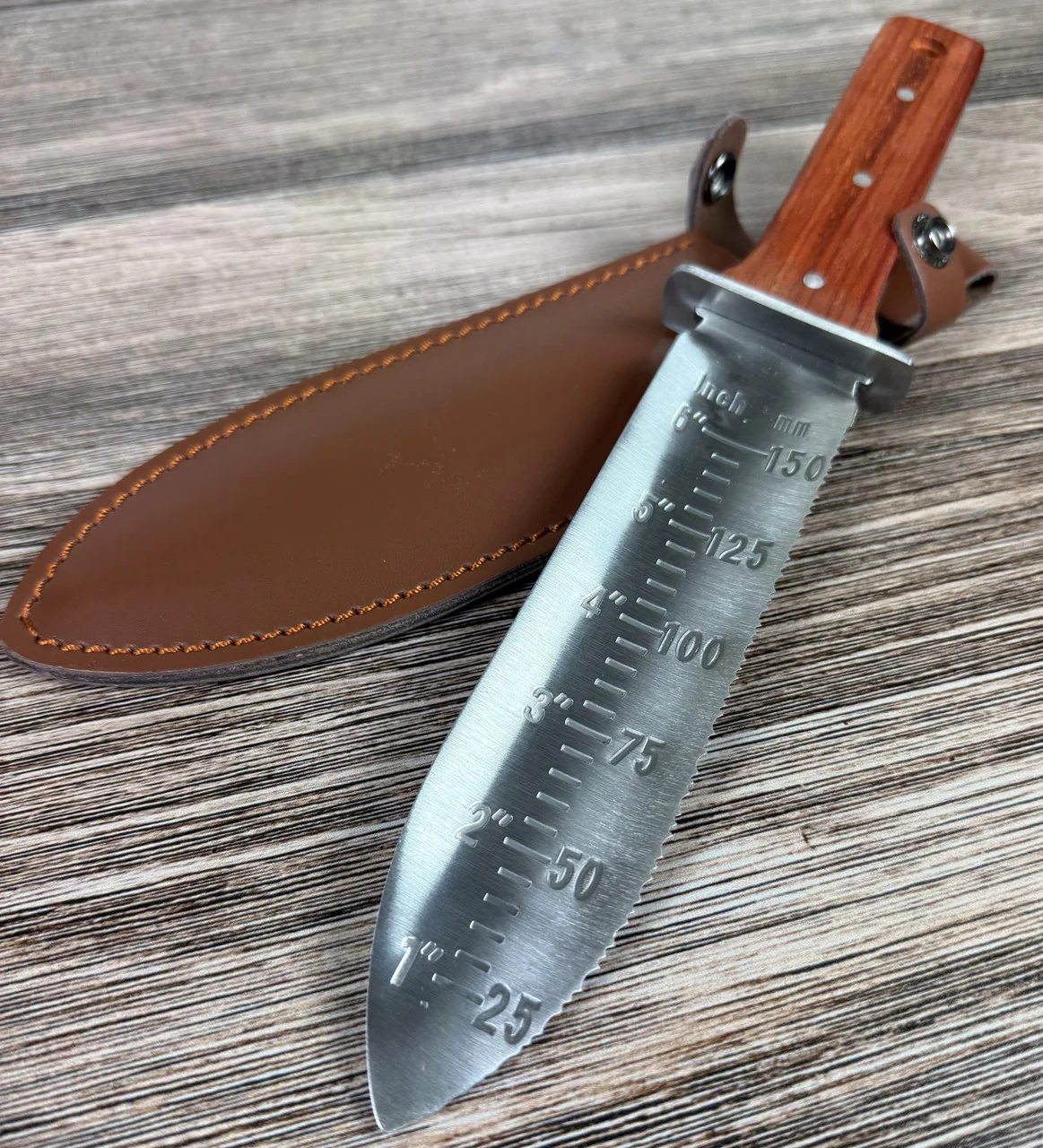 12.25" Hori Hori Japanese Gardening Knife with 7" Blade, Full Tang, Rosewood Handle - Image 5