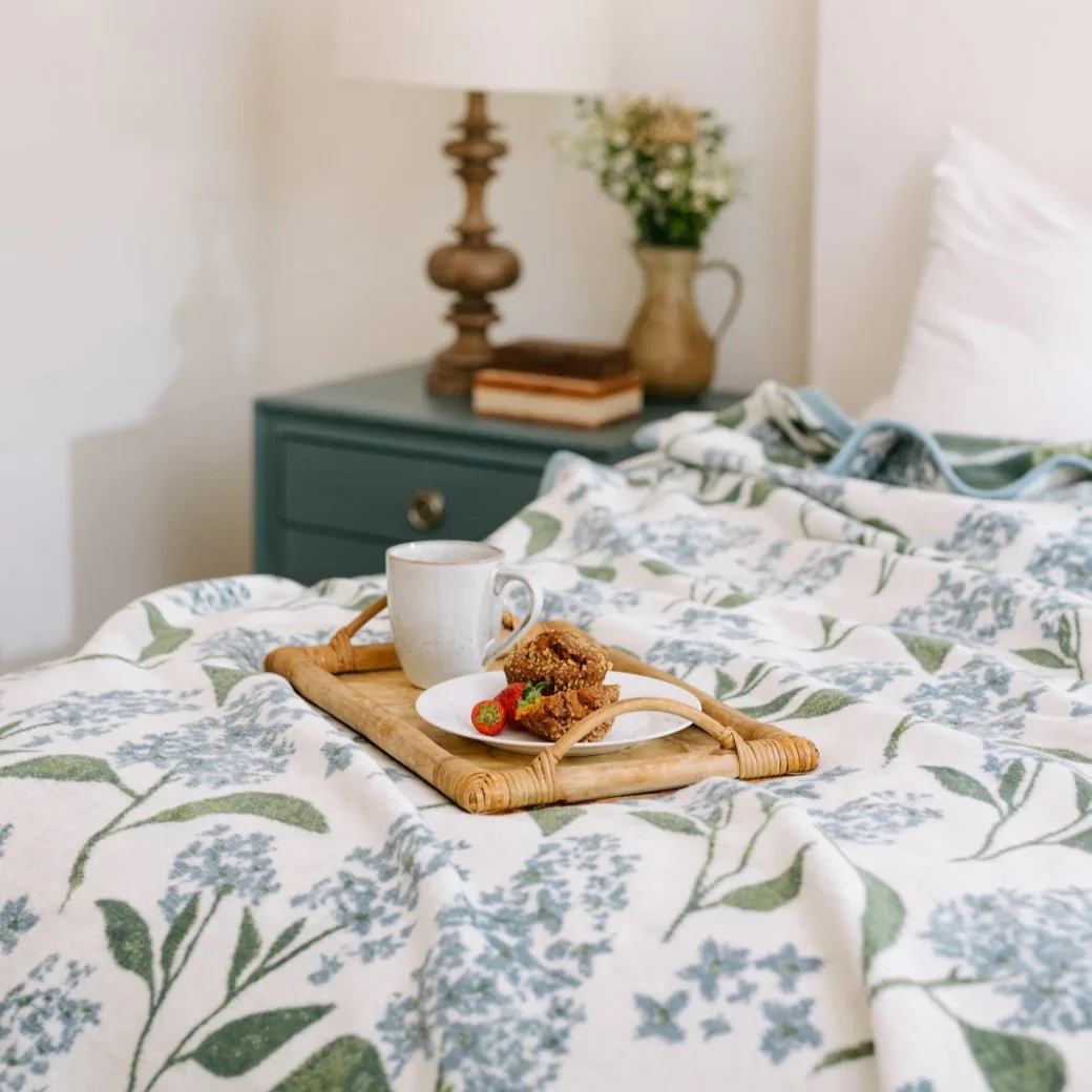 Lilacs Blanket - Image 3