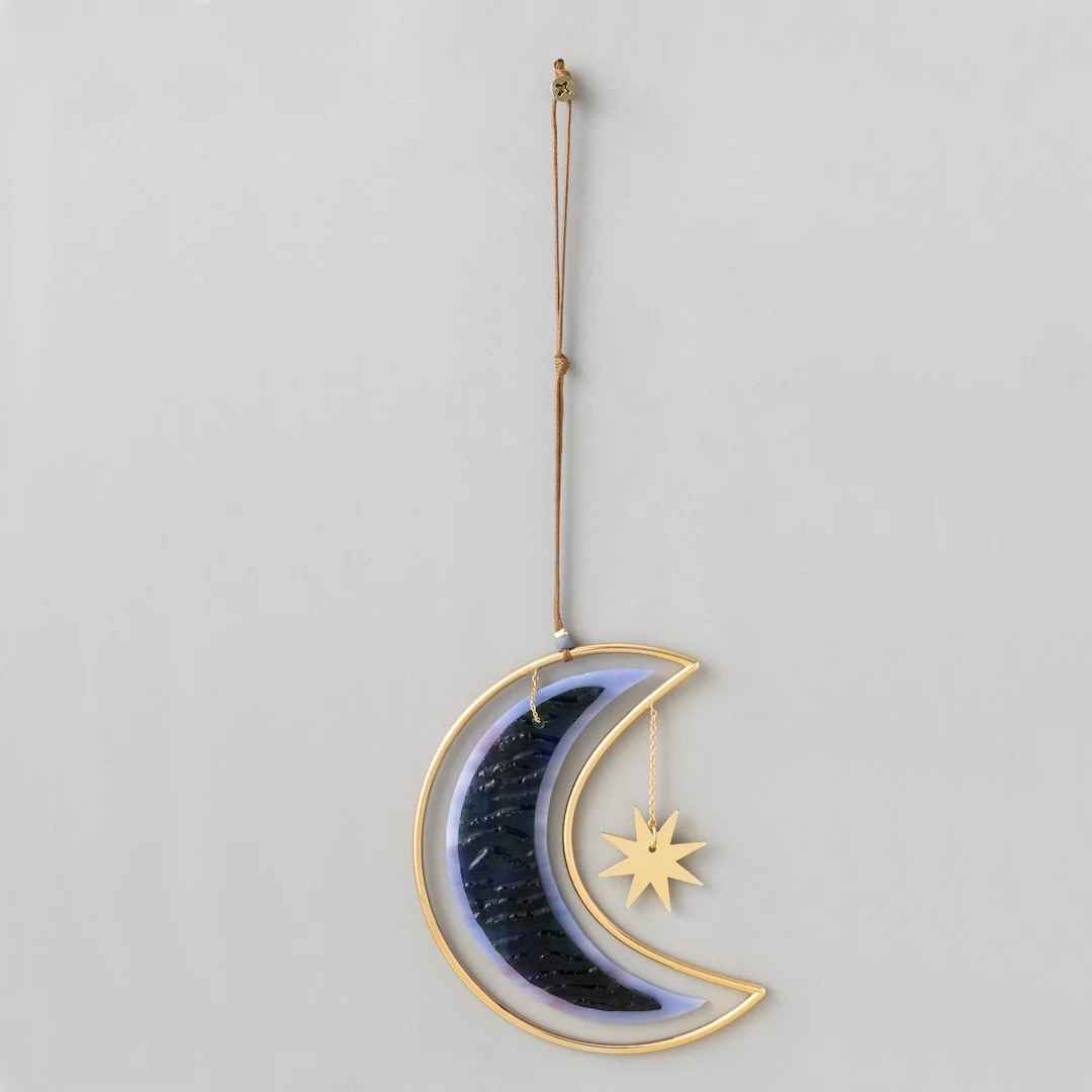 Moon & Star Stained Glass Light Catcher - Image 3
