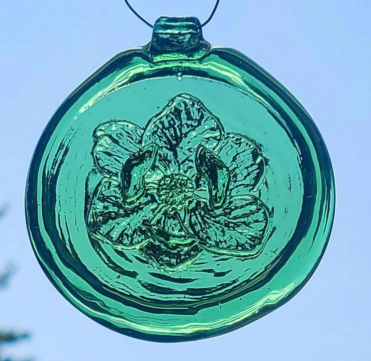 Old Hancock Magnolia Suncatcher - Image 3