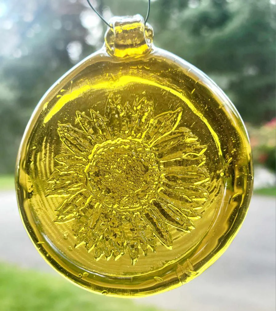 Old Hancock Sunflower Suncatcher - Image 3