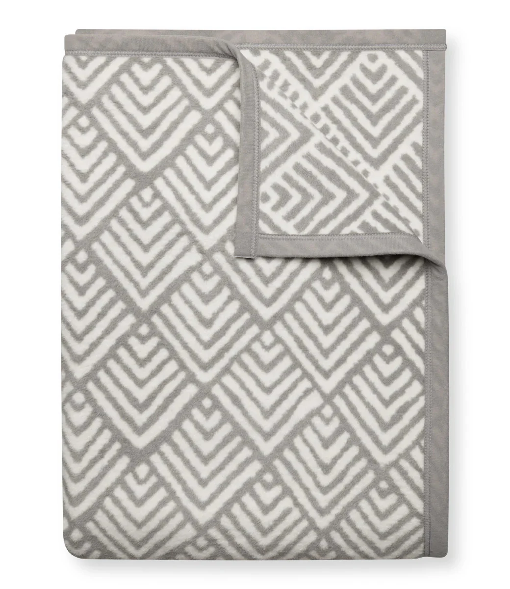 Oyster Cove Diamonds Grey Blanket - Image 3