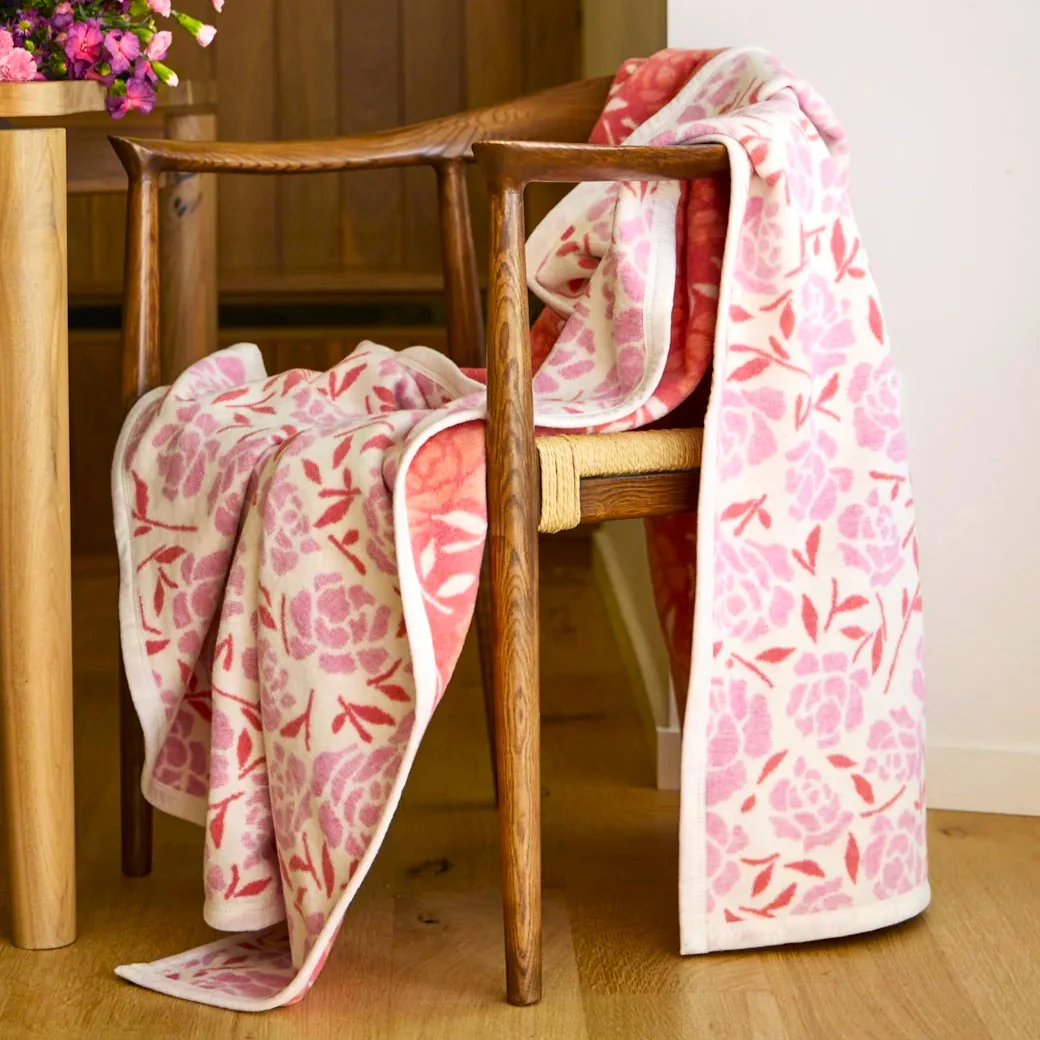 Peony Petals Blanket - Image 3