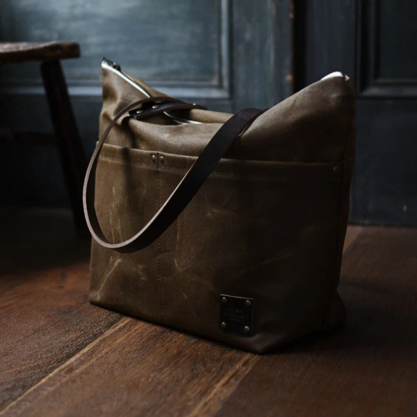 The Medium Zip Tote - Waxed Canvas Bag - Image 5